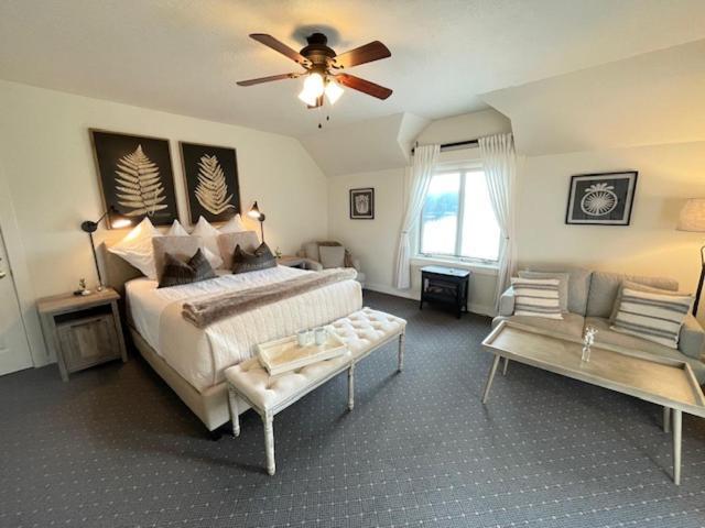 Hotel Kingfish At West Sound à Eastsound Extérieur photo